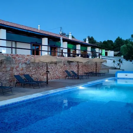 Monte Fontainhas Farm stay Pera